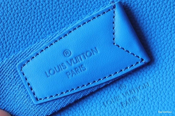 Cheap VUITTON TAKEOFF LOUIS SLINGBAG 0711